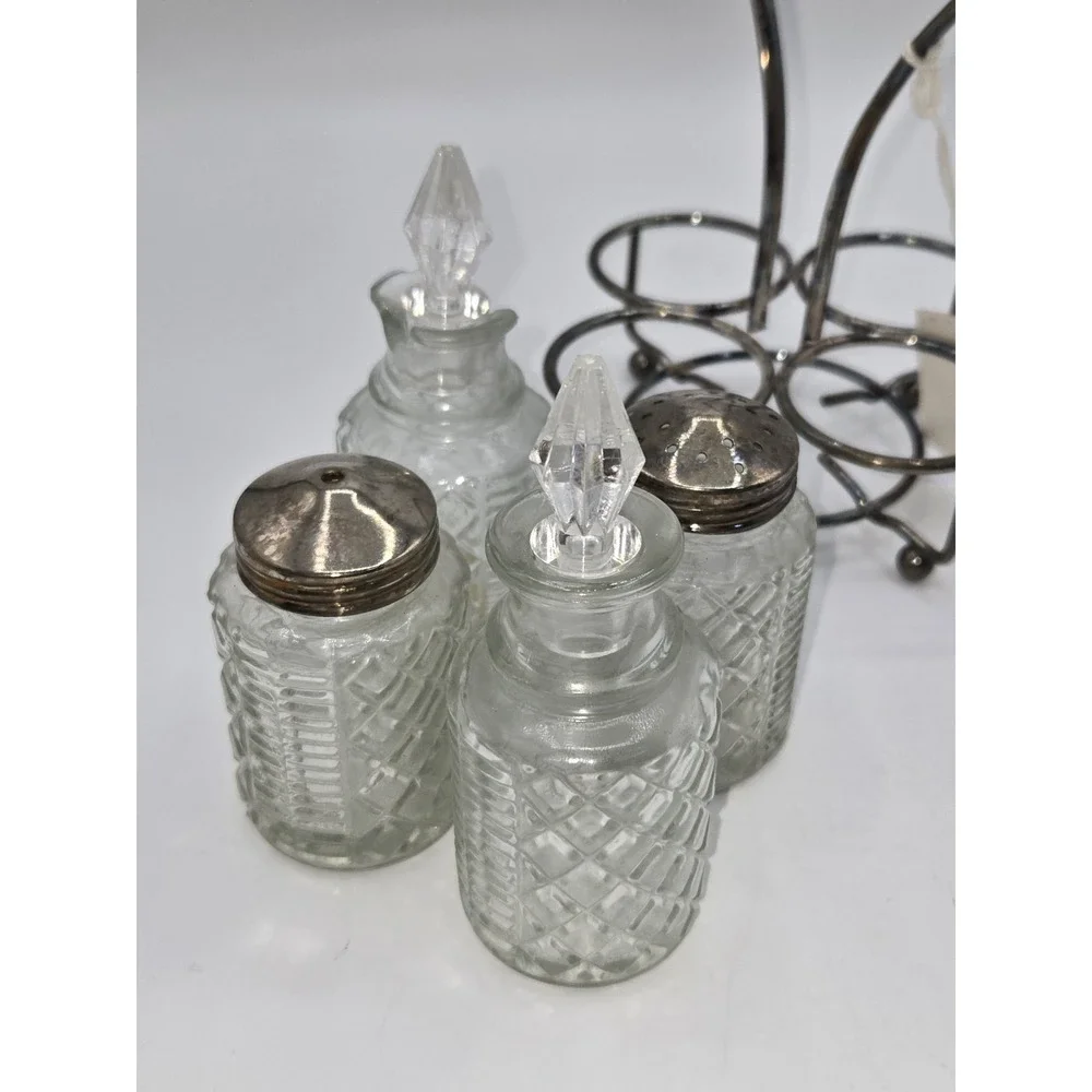 N/A charming vintage